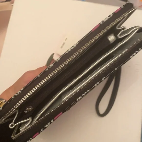 NWT black multi wristlet wallet - Picture 8 of 8